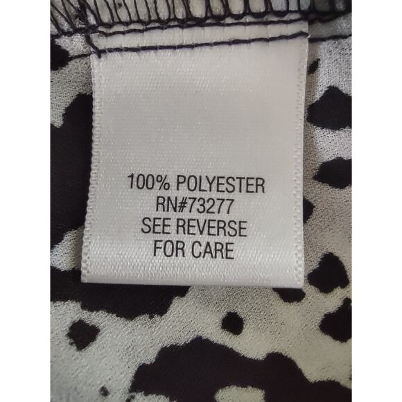 Apt. 9 Women's Blouse 2X Black White Polyester Lightweight Abstract - Picture 4 of 4